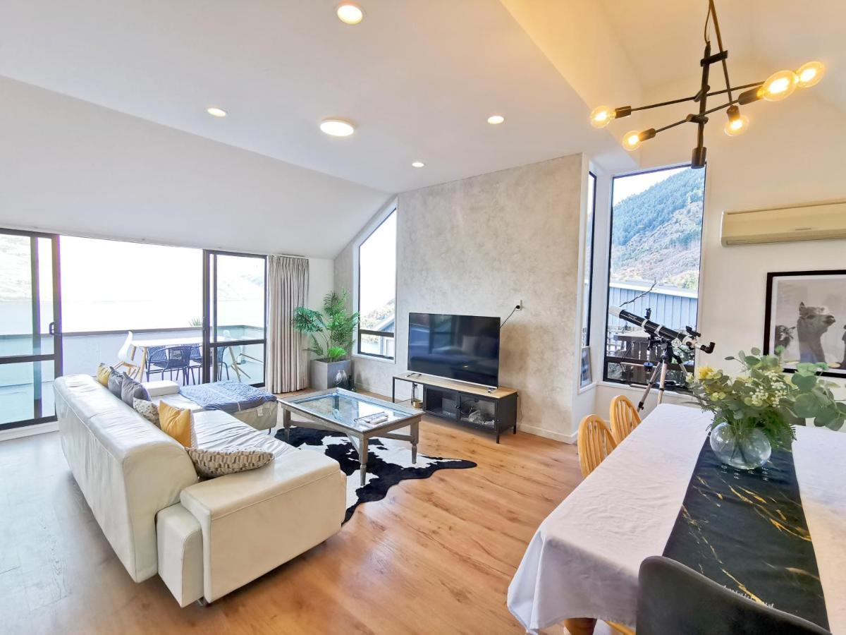 Queenstown Lakeview Holiday Home-5Mins To Town Екстер'єр фото